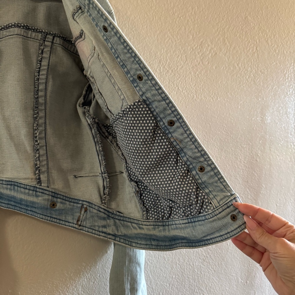 Jean jacket - Picture 10 of 14